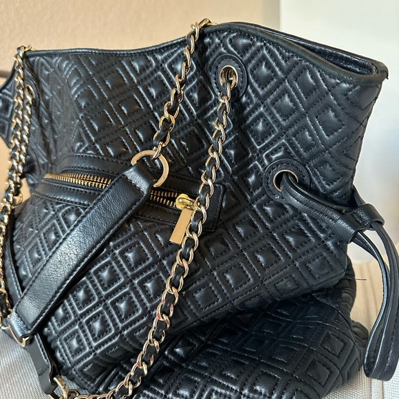 Authentic Tory Burch - Picture 8 of 16